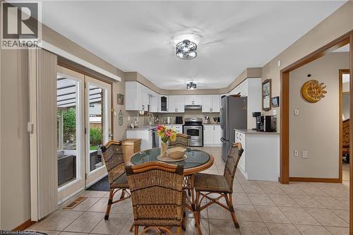 84 Jamieson Drive, Caledonia, ON - Indoor Photo Showing Dining Room