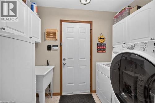 84 Jamieson Drive, Caledonia, ON - Indoor Photo Showing Laundry Room