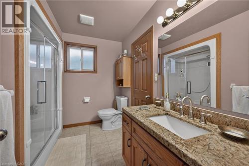 84 Jamieson Drive, Caledonia, ON - Indoor Photo Showing Bathroom