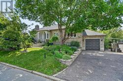 246 MOUNTBATTEN AVENUE  Ottawa, ON K1H 7L8