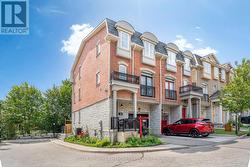 34 LAMBRINOS LANE Toronto, ON M3N 0A1