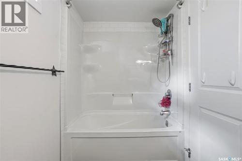 621 Bedford Road, Saskatoon, SK 
