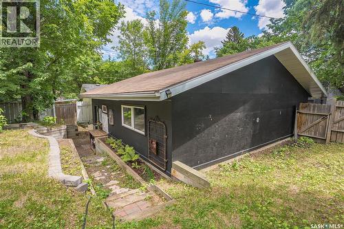 621 Bedford Road, Saskatoon, SK 