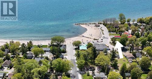 11 Tiny Beaches Road N, Tiny, ON 