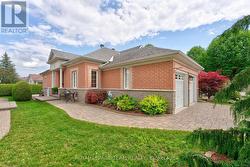 3 GOLDORA PRIVATE Ottawa, ON K2T 1K8