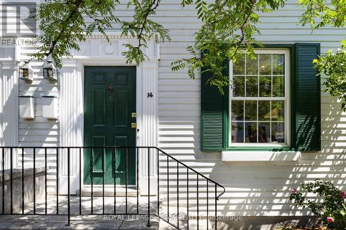 14 Crichton Street, Ottawa, ON 