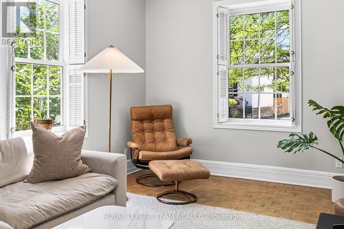 14 Crichton Street, Ottawa, ON 