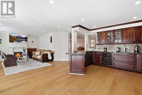 784 Avonshire Court, Mississauga, ON 