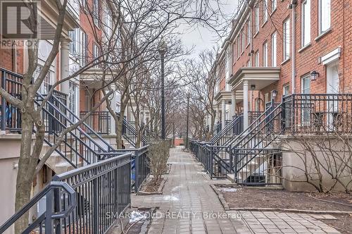 679 - 3 Everson Drive, Toronto, ON 