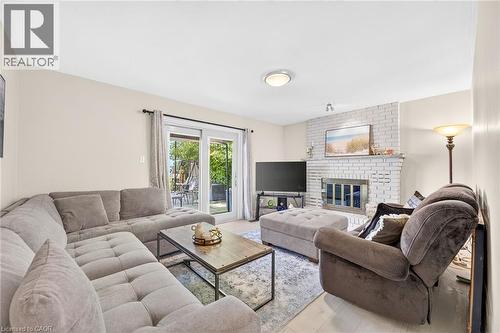 15 Cheval Drive, Grimsby, ON - Indoor Photo Showing Living Room With Fireplace