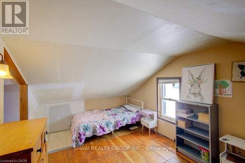 21 Main Street W, Mapleton, ON 