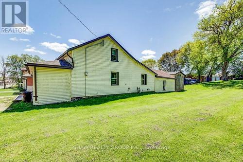21 Main Street W, Mapleton, ON 