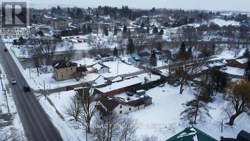 21 Main Street W, Mapleton, ON 