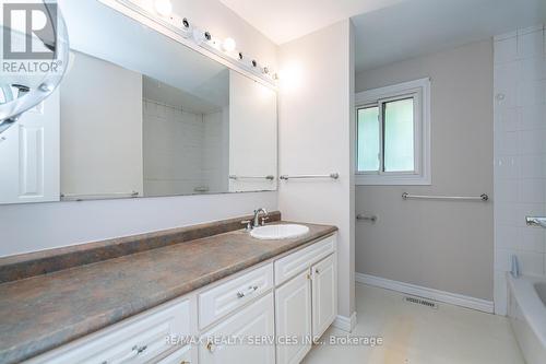 285 Thorncrest Drive, Waterloo, ON 