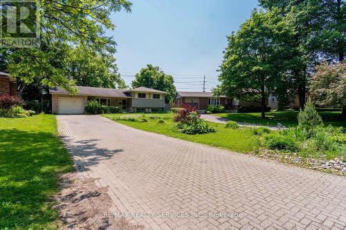 285 Thorncrest Drive, Waterloo, ON 