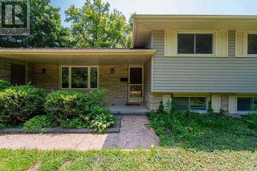 285 Thorncrest Drive, Waterloo, ON 