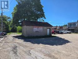 325 (GARAGE) 10TH STREET Hanover, ON N4N 4P1
