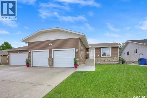 15 Marigold Crescent, Moose Jaw, SK 
