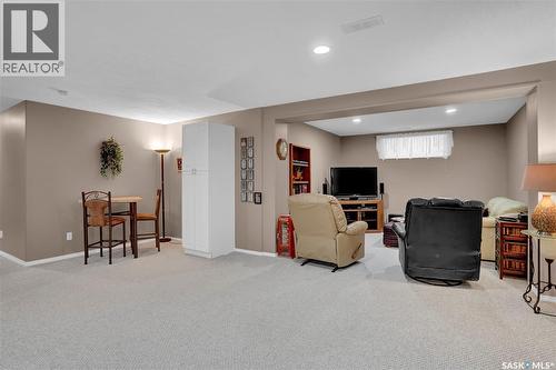 15 Marigold Crescent, Moose Jaw, SK 