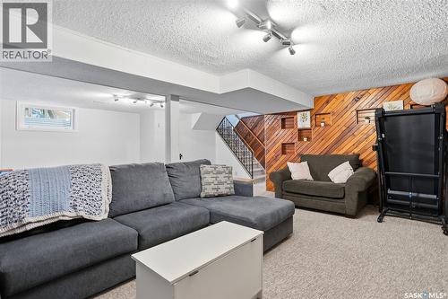 1317 East Centre, Saskatoon, SK 