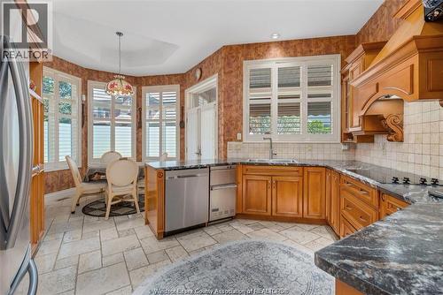 490 Shoreview, Windsor, ON 
