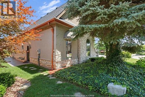 490 Shoreview, Windsor, ON 