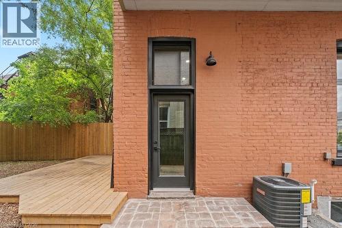 143 Catharine Street N, Hamilton, ON 
