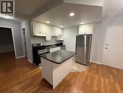 511 PELISSIER STREET Unit# 302 Windsor, ON N9A 4L2