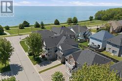 10 SISSON LANE Clarington (Newcastle), ON L1B 0A7