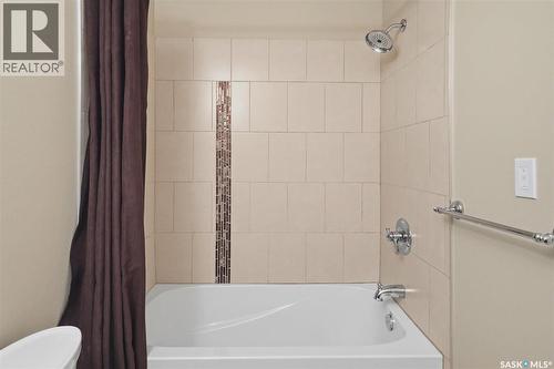 327 Hastings Lane, Saskatoon, SK 