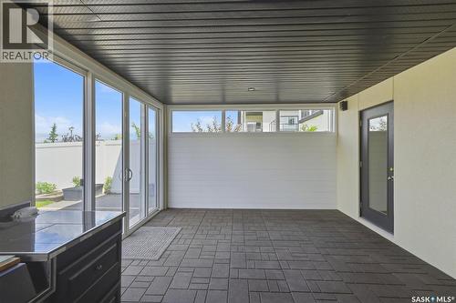 327 Hastings Lane, Saskatoon, SK 