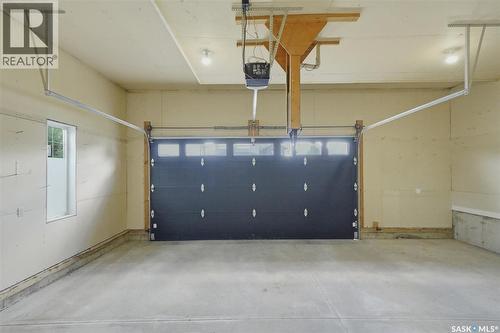 327 Hastings Lane, Saskatoon, SK 