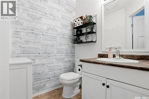 703 715 Hart Road, Saskatoon, SK 