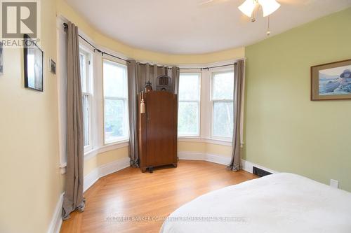 28 St Clair Avenue, Hamilton, ON 