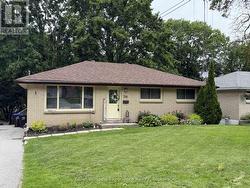 316 HANLY STREET Midland, ON L4R 2N9