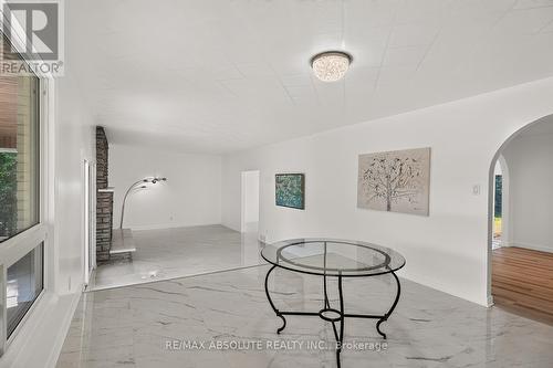 1444 Normandy Crescent, Ottawa, ON - Indoor Photo Showing Other Room
