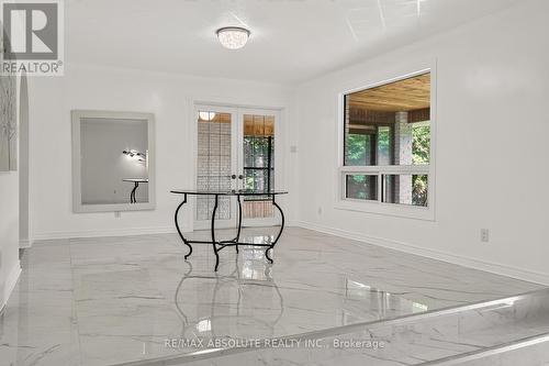 1444 Normandy Crescent, Ottawa, ON - 