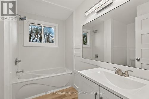 1444 Normandy Crescent, Ottawa, ON - Indoor Photo Showing Bathroom
