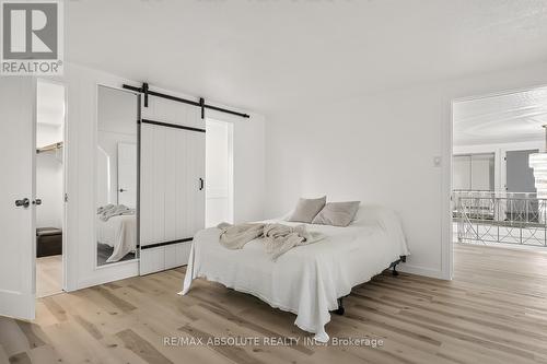 1444 Normandy Crescent, Ottawa, ON - Indoor Photo Showing Bedroom