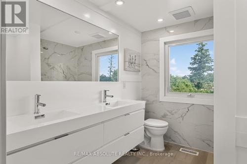 1444 Normandy Crescent, Ottawa, ON - Indoor Photo Showing Bathroom
