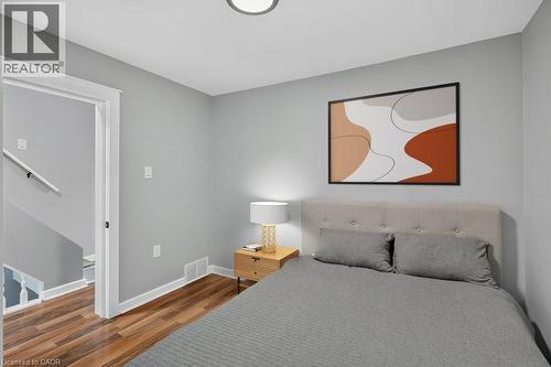 21 East Bend Avenue N, Hamilton, ON 
