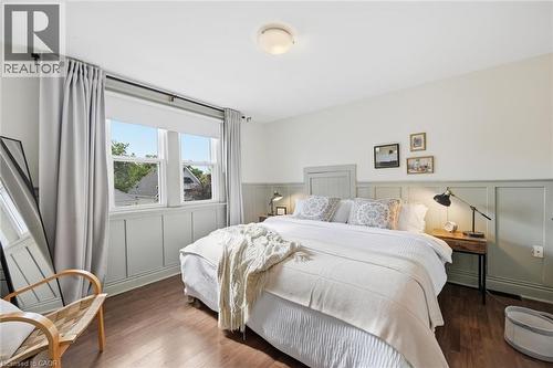 77 Cameron Avenue N, Hamilton, ON 