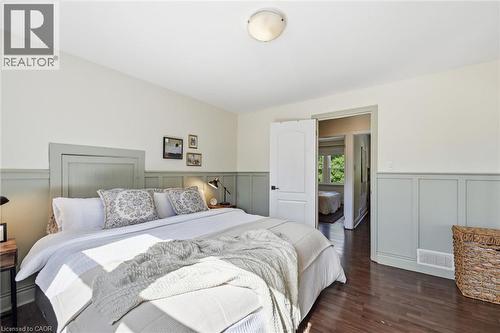 77 Cameron Avenue N, Hamilton, ON 