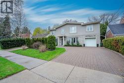 1490 ISLINGTON AVENUE  Toronto, ON M9A 3L5