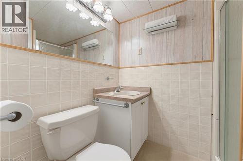 3 pc bathroom - 42 Highman Avenue, Cambridge, ON 