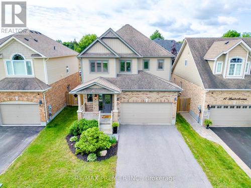 19 BURT AVENUE  New Tecumseth, ON L9R 0G3
