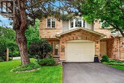 44 FRANCES Avenue Unit# 30  Stoney Creek, ON L8G 3W1