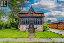 110 BROCK Street Minto, ON N0G 1Z0