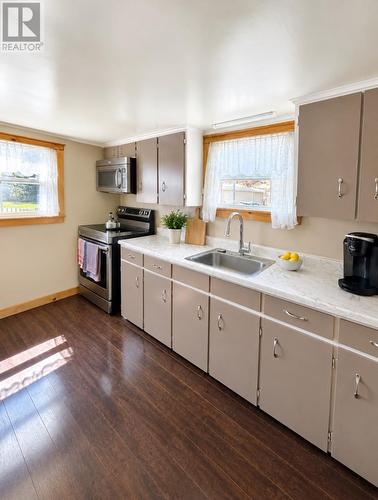 1 Corner Lane, Dunfield, NL 