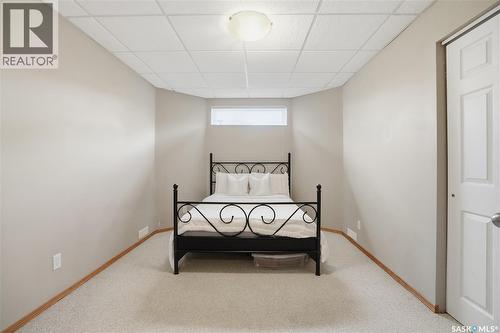 1663 Fenwick Crescent N, Regina, SK 